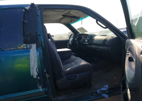 1999 Dodge Ram 1500 St z USA, uszkodzony, nr VIN 3B7HF13Z4XG156033